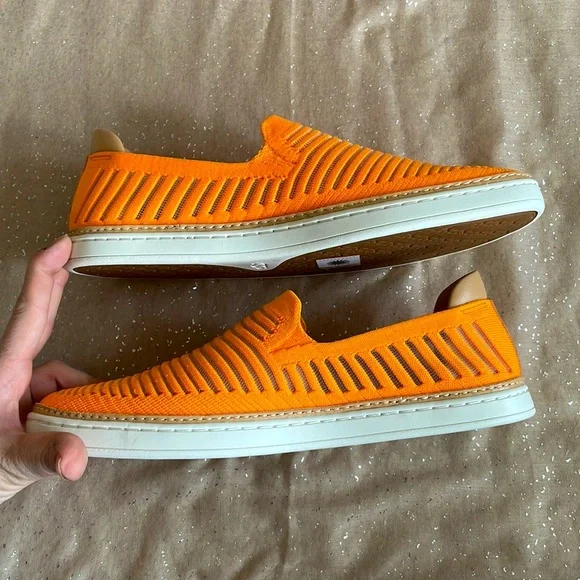 Brand New UGG Sammy Breeze Slip-On Bright Neon Orange Sneakers - Picture 12 of 16